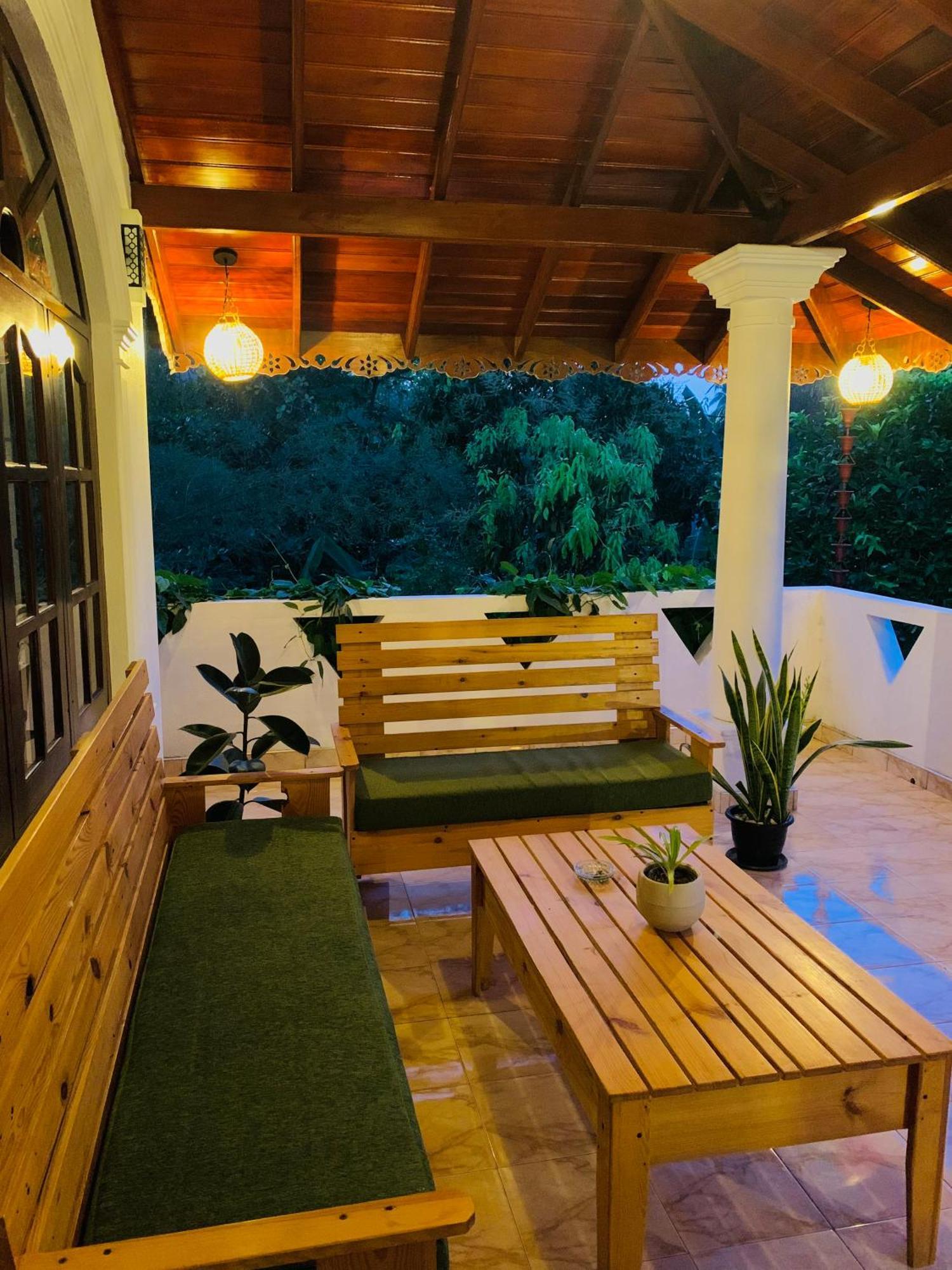 Breeze Bay Villa Dickwella Exterior photo